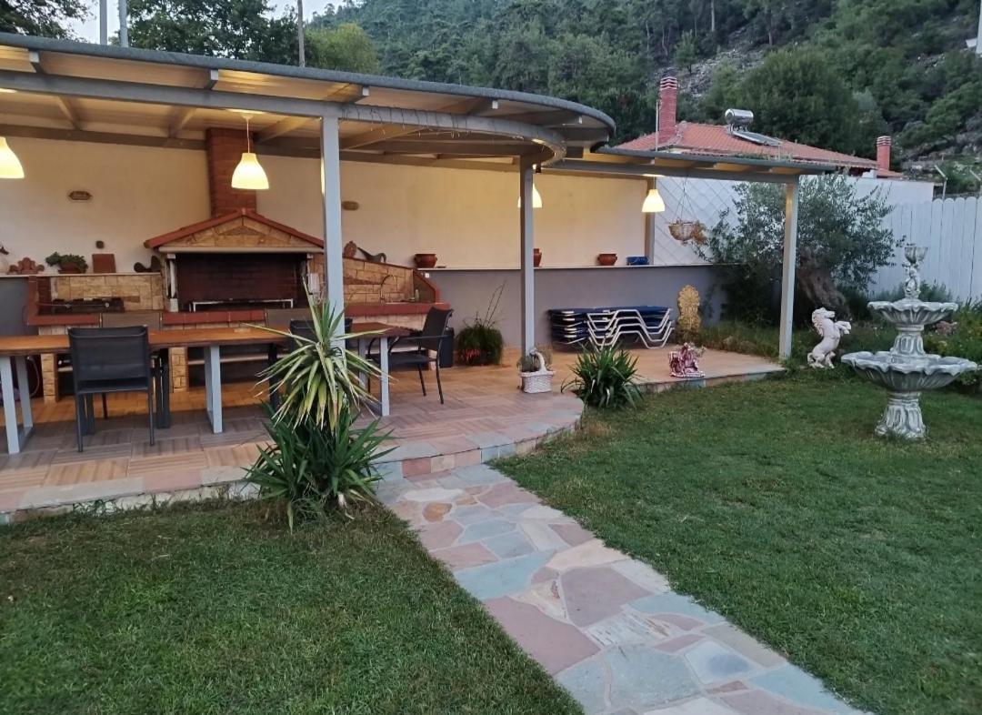Villa Remetzo 스칼라 포타미아스 외부 사진